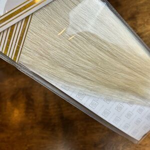 Hair‎ extensions 100% human hair